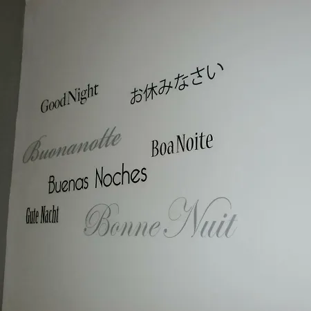 Happy Holiday Apartman La Spezia